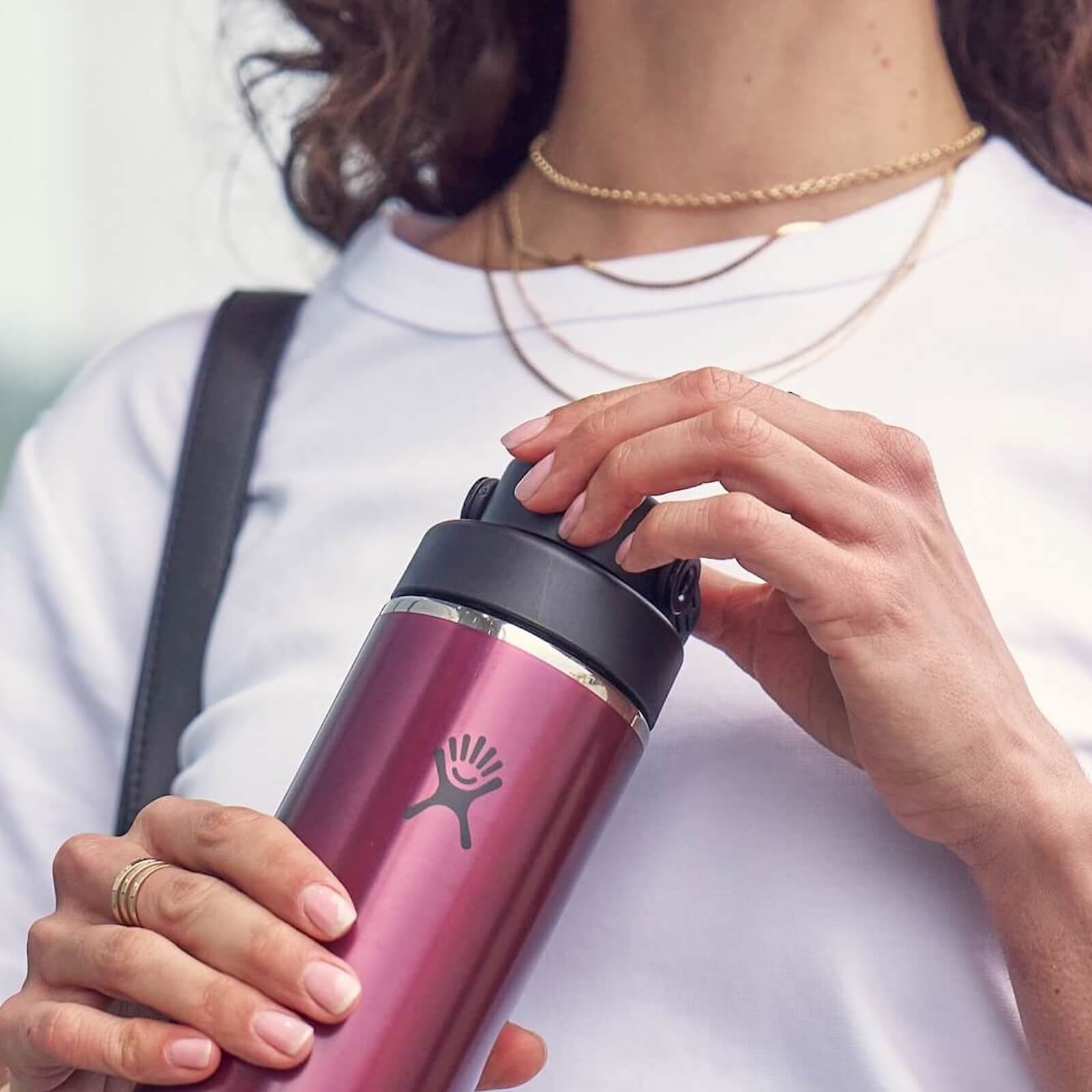 24 oz Lightweight Chug Cap Bottle - Image 4