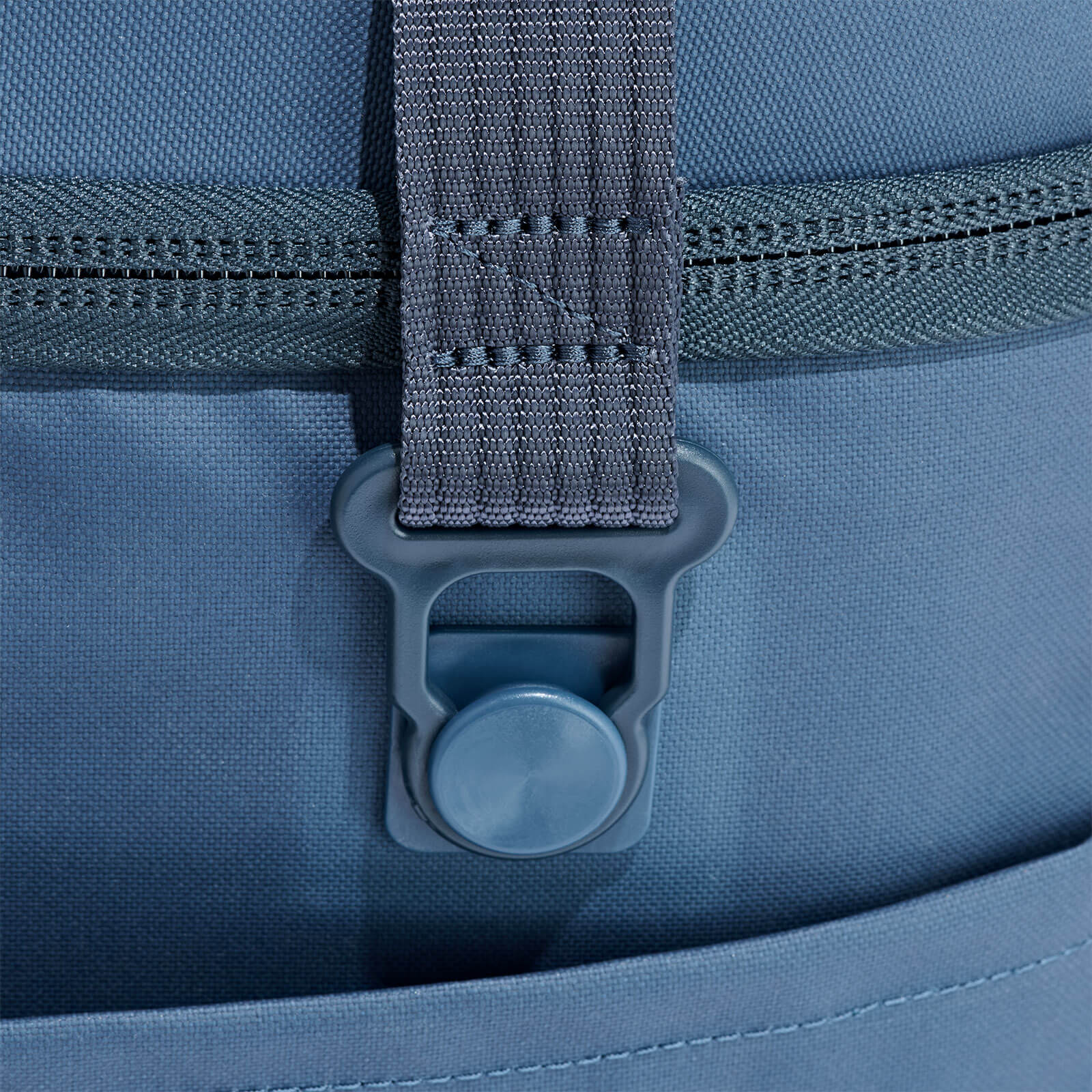 Carryout Soft Cooler 30 L - Image 11